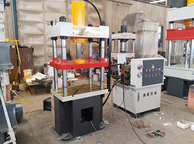 四柱三梁小型液壓機