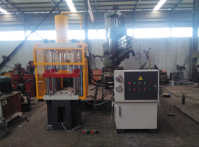 63t四柱三梁小型液壓機(jī)