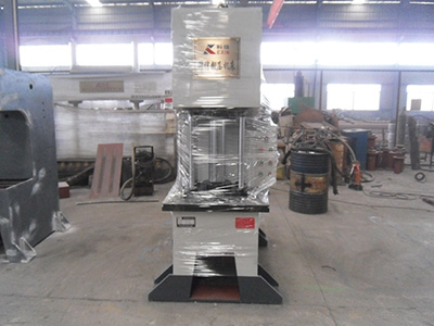 40t單柱小型液壓機