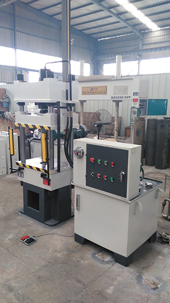 63t小型四柱三梁液壓機(jī)