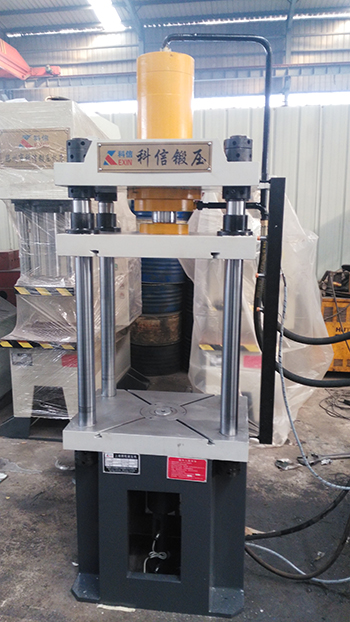 63t小型四柱三梁液壓機(jī)